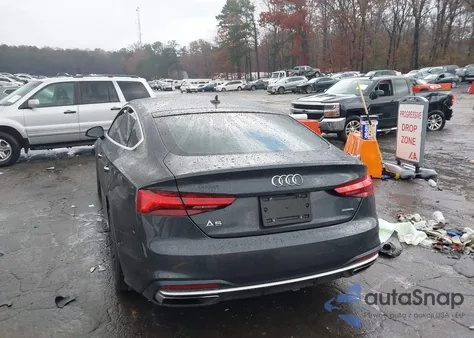 2020 Audi A5 Sportback Premium Plus 45 Tfsi Quattro S Tronic z USA, uszkodzony, nr VIN WAUCNCF56LA019554